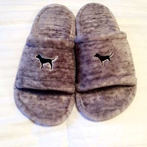 PINK Victoria's Secret Shoes - VS PINK COZY SLIPPERS DOG LOGO (GREY)